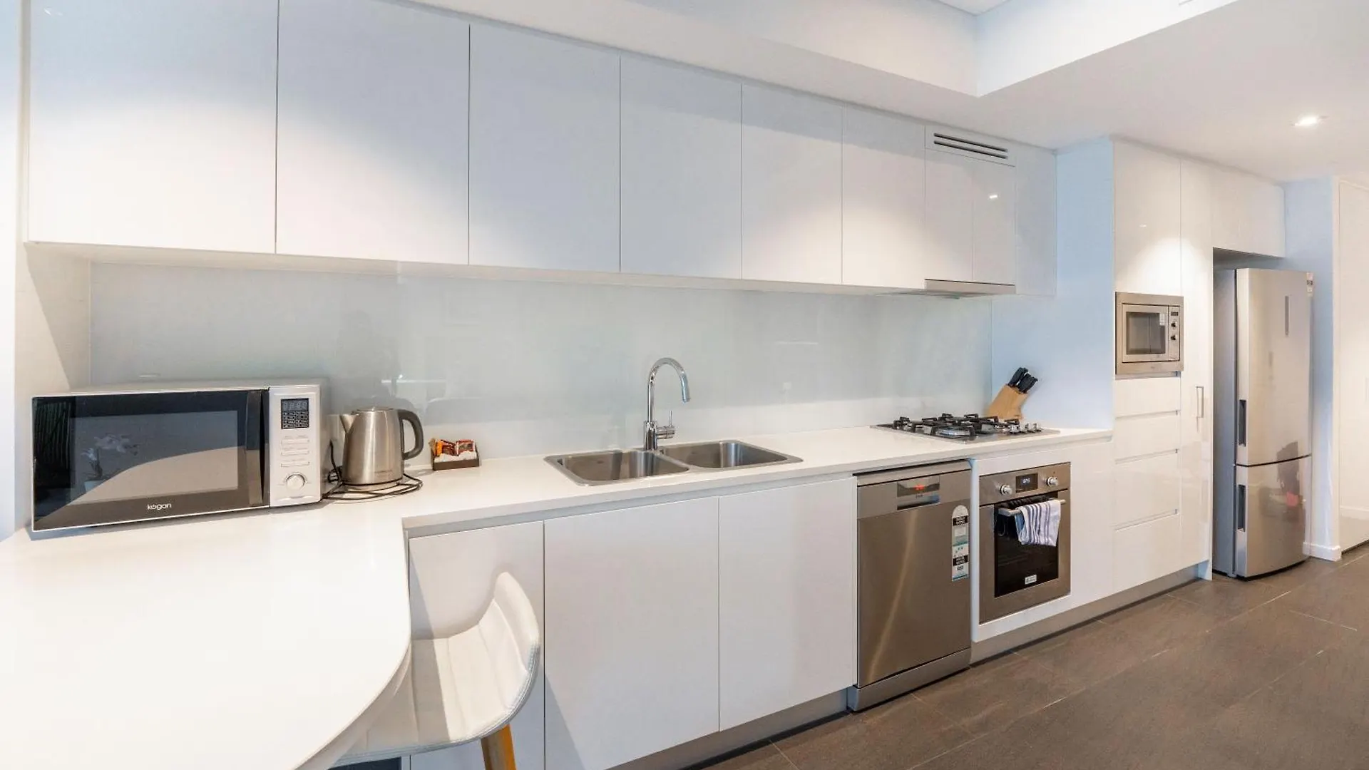 Cbd Riverview 2B1B Apt W Shared Pool, Gym Brisbane